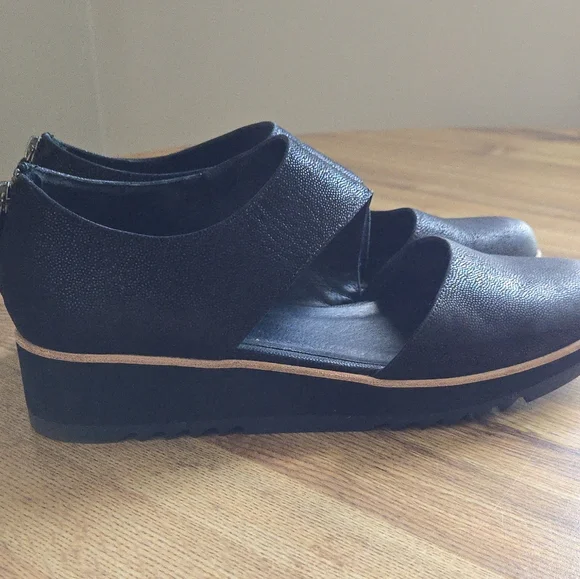Eileen Fisher Black Match Cutout Demi Wedge Oxford Suede Leather Women's 11 - Picture 3 of 10